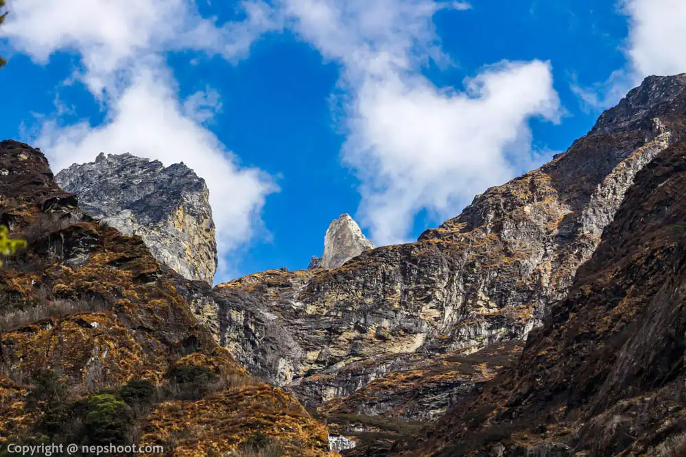 Snow leopard habitat area of Lapchi